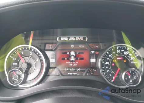 2020 Ram 2500 Laramie 4X4 8' Box z USA, uszkodzony, nr VIN 3C6UR5KL0LG121209